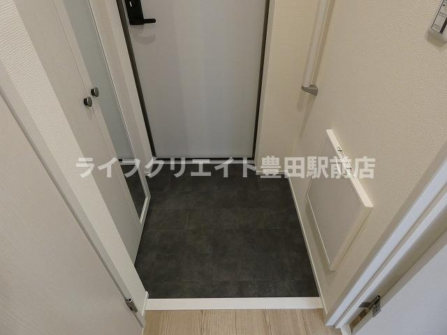 グリーンハイツの玄関|同メーカー品（イメージ写真）