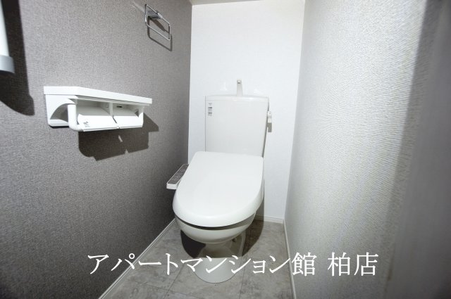 ジャム　ハウスのトイレ|同施工会社、同型タイプです