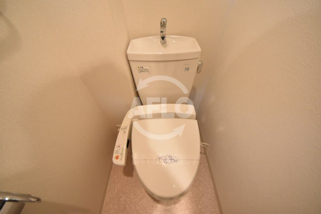 サムティ梅田インターコアのトイレ|サムティ梅田インターコア　温水洗浄便座