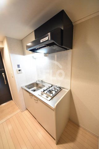 サムティ梅田インターコアのキッチン|サムティ梅田インターコア　システムキッチン