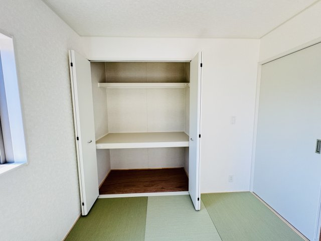 松戸市小金原５丁目新築戸建【貝の花小学校：7分】の収納|4.5帖和室収納