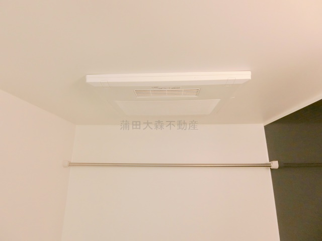 ADORE URBAN大森町Aの浴室