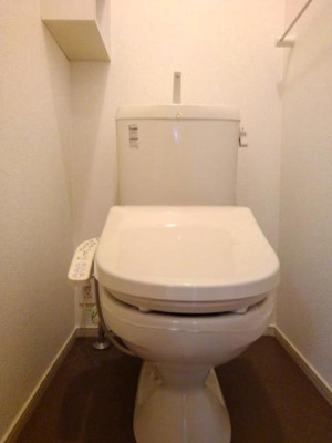 【トイレ】 | エテルナメンテ | コンパクトで使いやすいトイレです