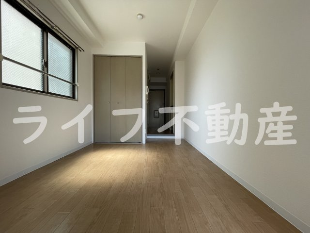 イーストコトブキの設備|使いやすいリビングです