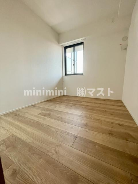 大阪市中央区南本町１丁目の賃貸マンションの居間・リビング