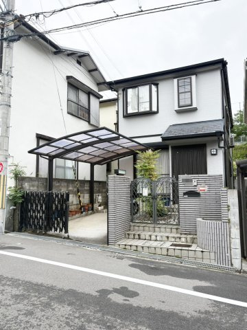 高槻市松が丘二丁目戸建