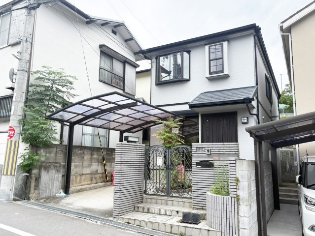 高槻市松が丘二丁目戸建