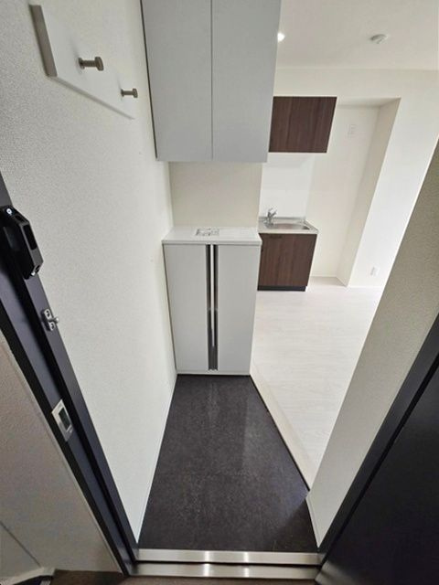 b’CASA東伏見の玄関
