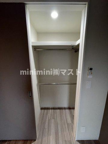 大阪市中央区東心斎橋１丁目の賃貸マンションの収納