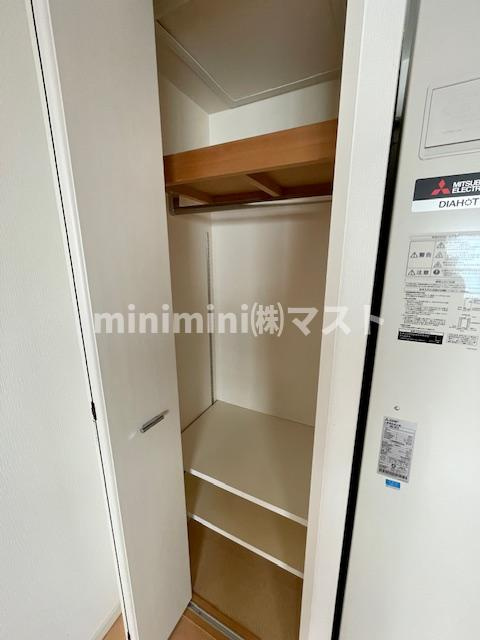 大阪市中央区内本町１丁目の賃貸マンションの収納