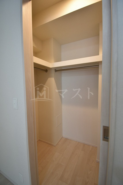 大阪市中央区瓦屋町１丁目の賃貸マンションの収納