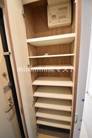 大阪市東成区大今里西１丁目の賃貸マンションの収納