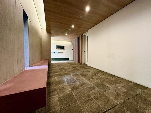 大阪市中央区島之内１丁目の賃貸マンションのロビー
