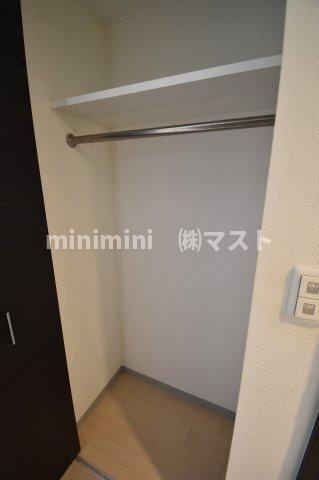 大阪市中央区南新町２丁目の賃貸マンションの収納