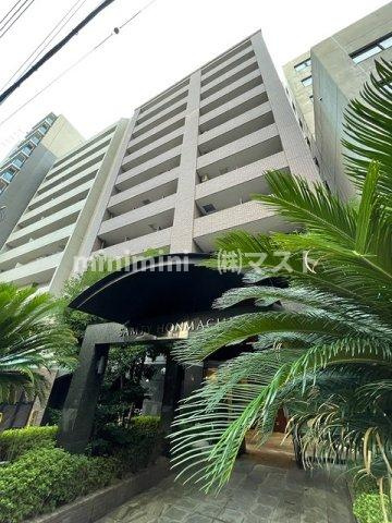 大阪市中央区本町橋の賃貸マンションの外観