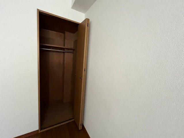 芦屋市伊勢町の賃貸マンションの収納