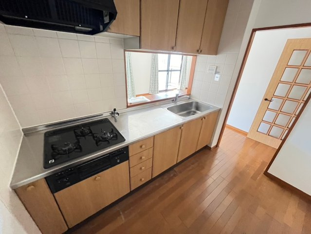 芦屋市伊勢町の賃貸マンションのキッチン
