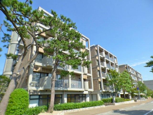 芦屋市松ノ内町の賃貸マンション