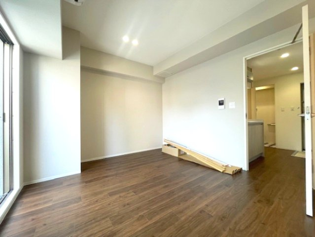 神戸市東灘区深江本町３丁目の賃貸マンションの居間・リビング