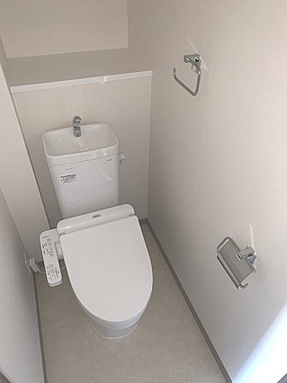神戸市中央区磯辺通２丁目の賃貸マンションのトイレ