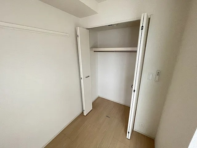 神戸市灘区篠原本町３丁目の賃貸マンションの収納