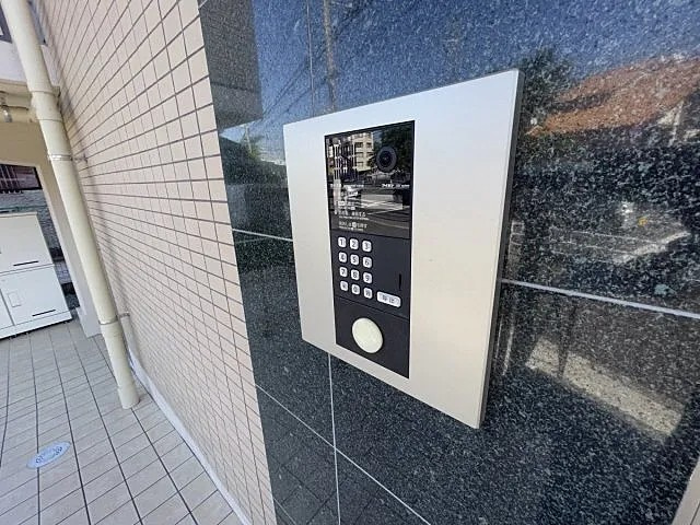 神戸市灘区篠原本町３丁目の賃貸マンションのセキュリティ