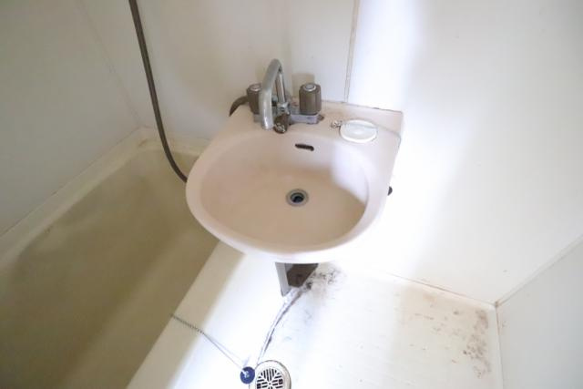 神戸市中央区宮本通４丁目の賃貸マンションの洗面所