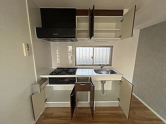 神戸市中央区北長狭通８丁目の賃貸マンションのキッチン