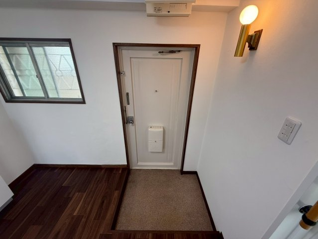 神戸市中央区北野町１丁目の賃貸マンションの玄関