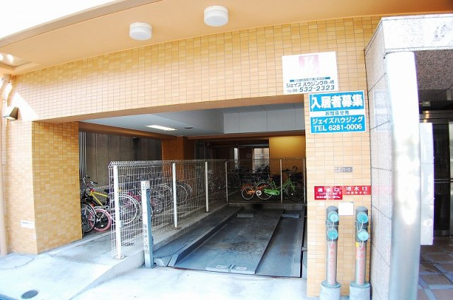 セレッソコート西心斎橋のその他共用部分|セレッソコート西心斎橋　駐車場