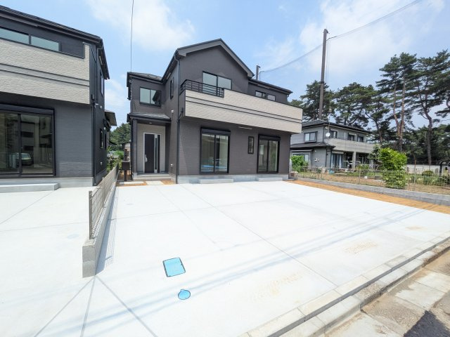 つくばみらい市伊奈東41番　新築戸建て　B号棟の外観|【月々5万円台〜】
写真だけでは伝わらない快適さを、ぜひ現地で体感しませんか？
即日見学可能です！平日のご案内も可能です♪
お気軽にお問合せください！