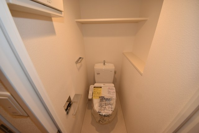 レオンコンフォート大手前ラトゥールのトイレ