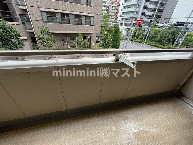 大阪市西区立売堀３丁目の賃貸マンションのバルコニー