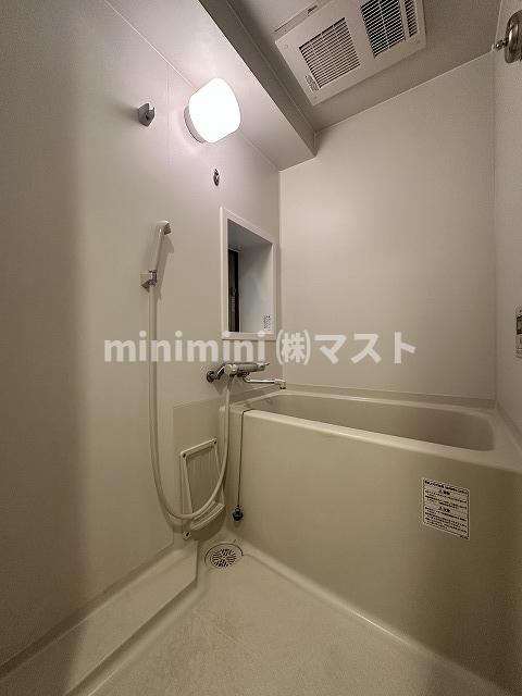 大阪市西区南堀江１丁目の賃貸マンションの浴室