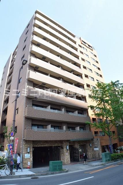 大阪市西区土佐堀１丁目の賃貸マンションの外観