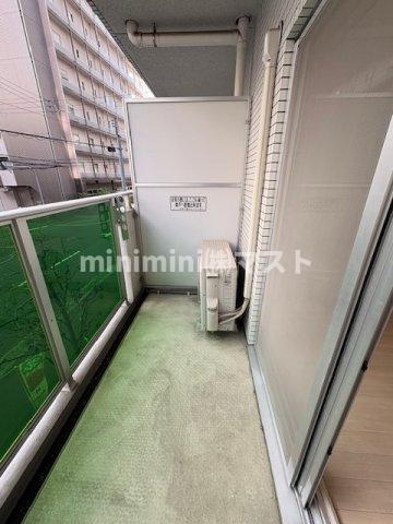 大阪市西区新町１丁目の賃貸マンションのバルコニー