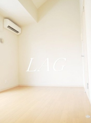 【居間・リビング】 | ＮＳＧＡＴＥつつじヶ丘 | 洋室のお部屋です。