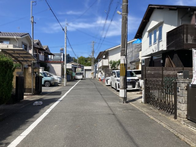 大宮田尻町38-2土地の前面道路含む現地写真