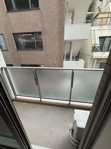 カスタリア神保町のバルコニー