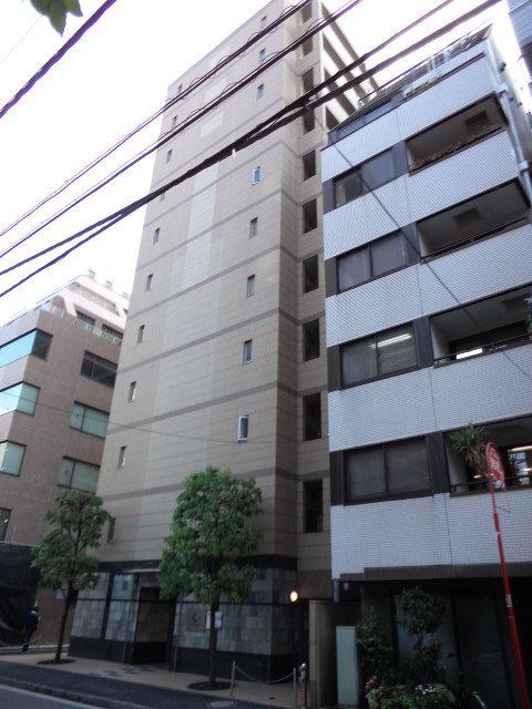 カスタリア神保町の外観