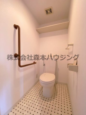 【トイレ】 | 　ブランカ・ベルヴィル | トイレもきれいです
