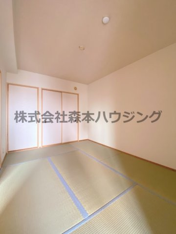 【和室】 | 　ブランカ・ベルヴィル | 落ち着いた雰囲気の和室付きです