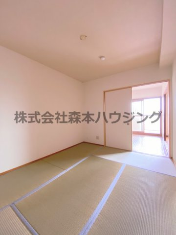 【和室】 | 　ブランカ・ベルヴィル | 和室がひろがる居住スペース