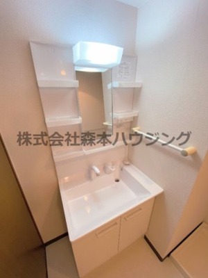 【独立洗面台】 | 　ブランカ・ベルヴィル | 独立洗面台、朝の身支度には欠かせません