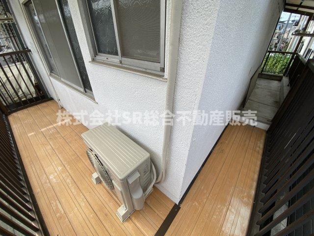 額田町中古テラスハウスのバルコニー|L字型のバルコニーで陽当たり良好です♪