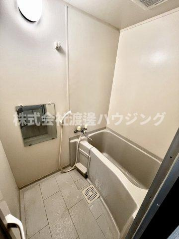 CUBIC119の浴室