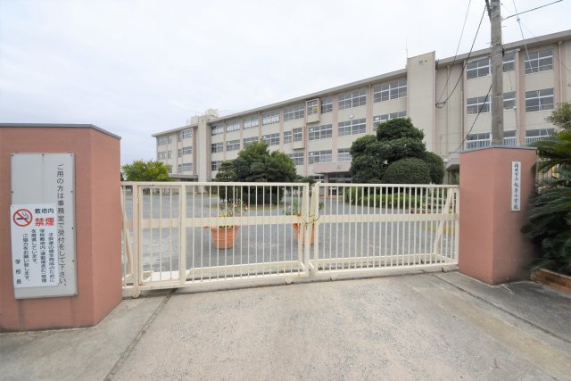 福岡市早良区飯倉4丁目第1-2棟（1号棟）の周辺|飯原小学校