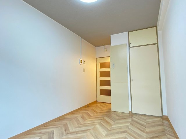 煉瓦館9の洋室
