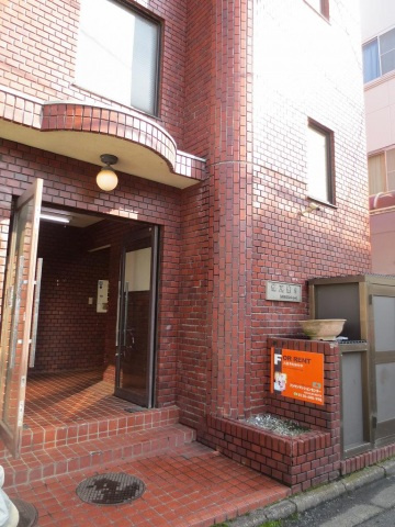 煉瓦館9のエントランス