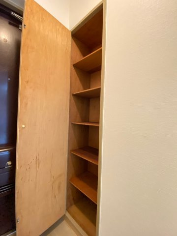 煉瓦館9の収納